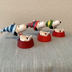 Hallmark Snoopy Sledding In Dog Bowl Ornament Set Of 3 - IEC
